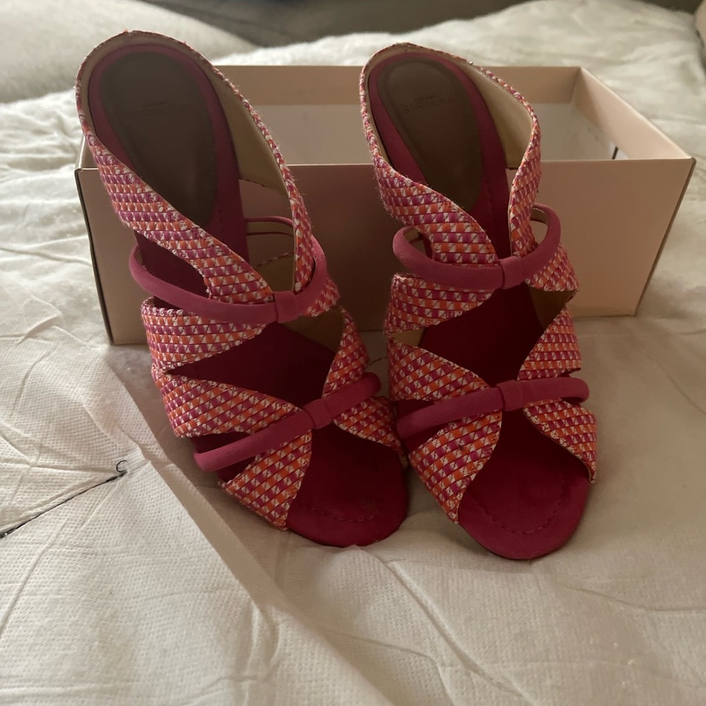 Brand-new Birman heels